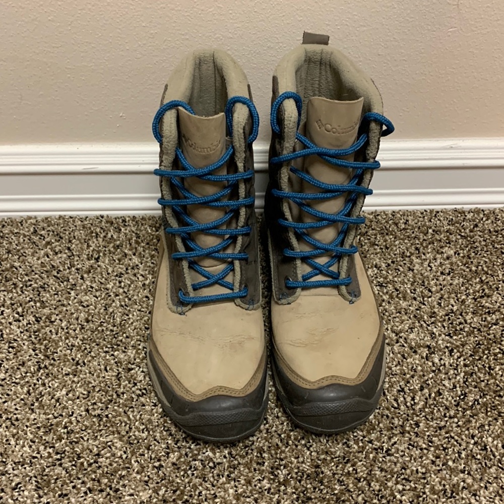 Columbia snow boots 🥾